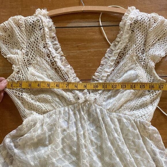 Free People Cleo Maxi Jumpsuit Lace Ruffle Cap Sleeve V-neck Wide Leg Cream S? - Picture 10 of 12